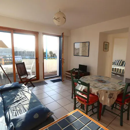 Apartment Avec Terrasse, Parking, A 200m Du Port De - Fr-1-481-59