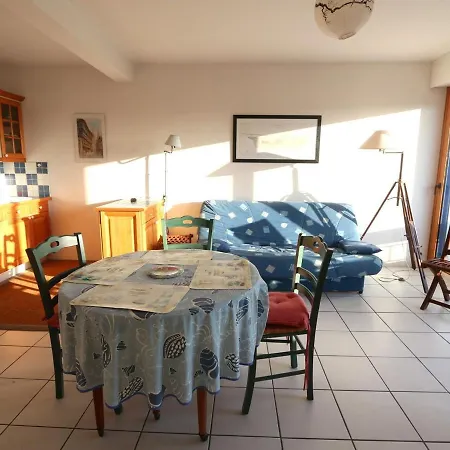 Avec Terrasse, Parking, A 200m Du Port De - Fr-1-481-59 Apartment
